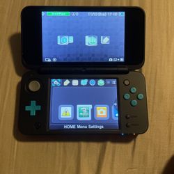 Nintendo 2DS XL Perfect Condition 