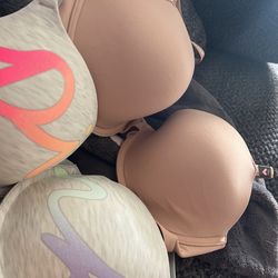 Vs pink bras 
