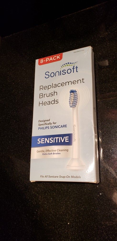 8 Pieces Of Replacement Toothbrush Head Compatible with Phillips Sonicare Toothbrush In Sealed Package. Sensitive Soft Brush Heads