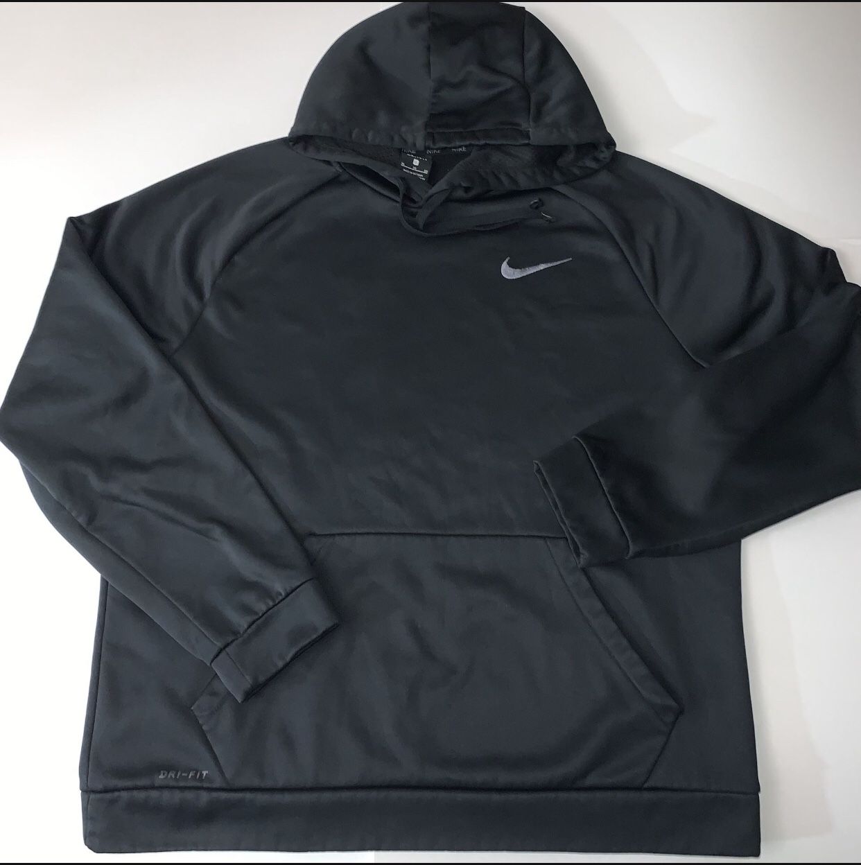 Nike Black Therma Fit Dry-Fit Hoodie Sweater