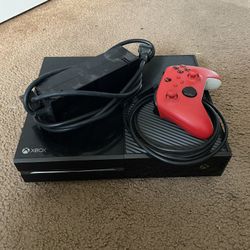 Xbox One With Controller