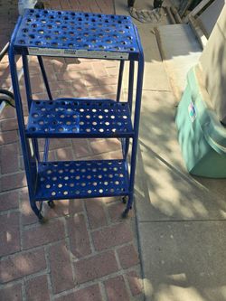 Rolling step ladder