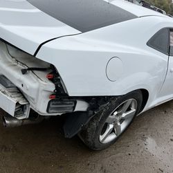 2010 Chevy Camaro Parting Out Parts 