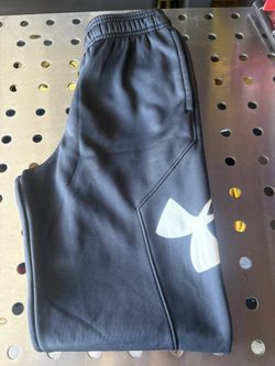 Underarmour Boys Sweats Size Large 
