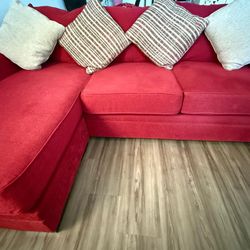 Delano Scarlett Sofa with Chase