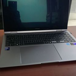 Samsung Galaxy Book5 Pro 360