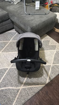 Doona car seat and stroller.