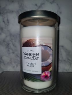 Brand NEW! 🕯️  Yankee Candle 14oz - Coconut Beach(((PENDING PICK UP)))