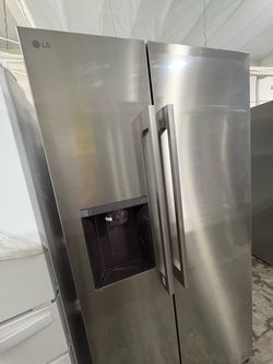 LG Stainless Steel Side-by-Side Refrigerator