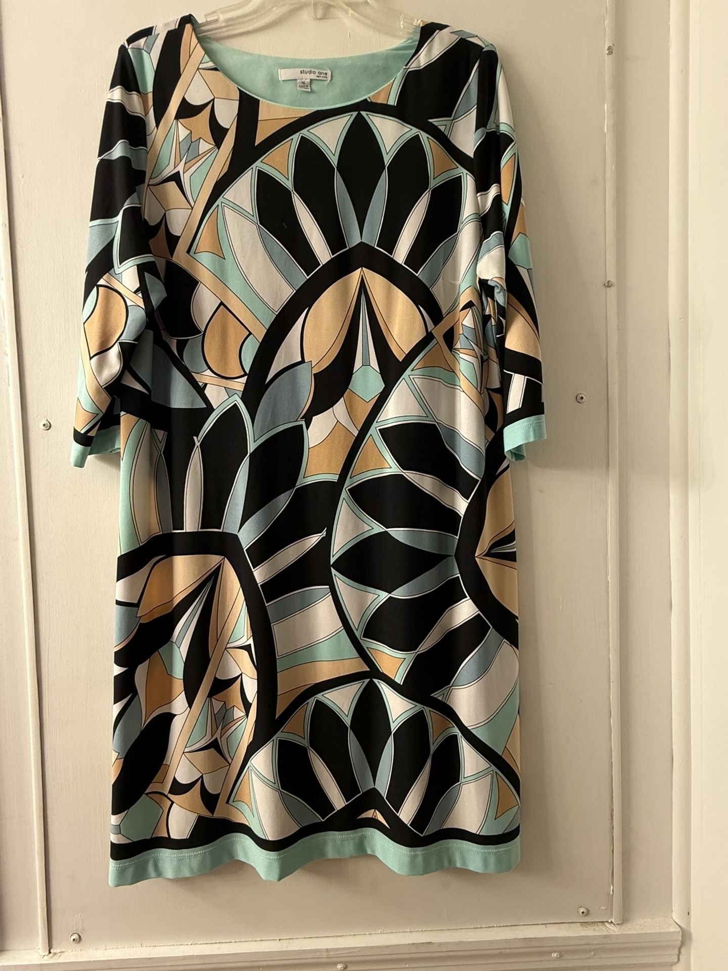 Great Dress For Church Or Meetings.