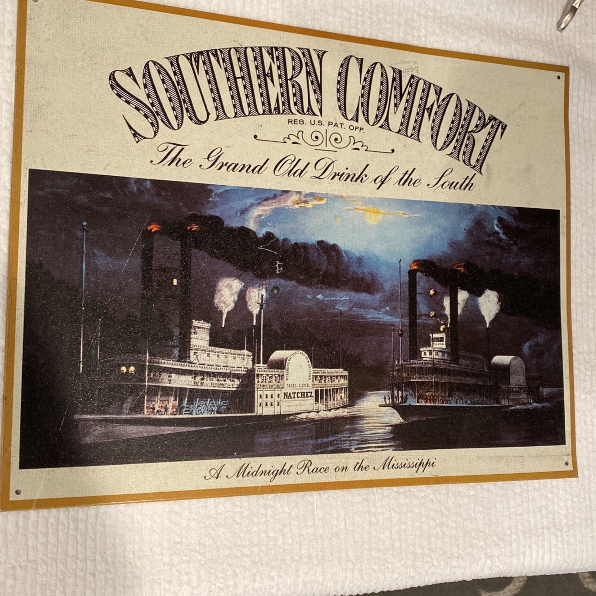 VINTAGE SOUTHERN COMFORT TIN SIGN 13x16