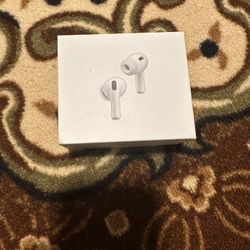 Brand new never used AirPods boxed, AirPods Pro 3 legit 