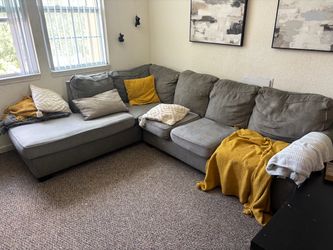 Gray Fabric Sectional Sofa with Chaise