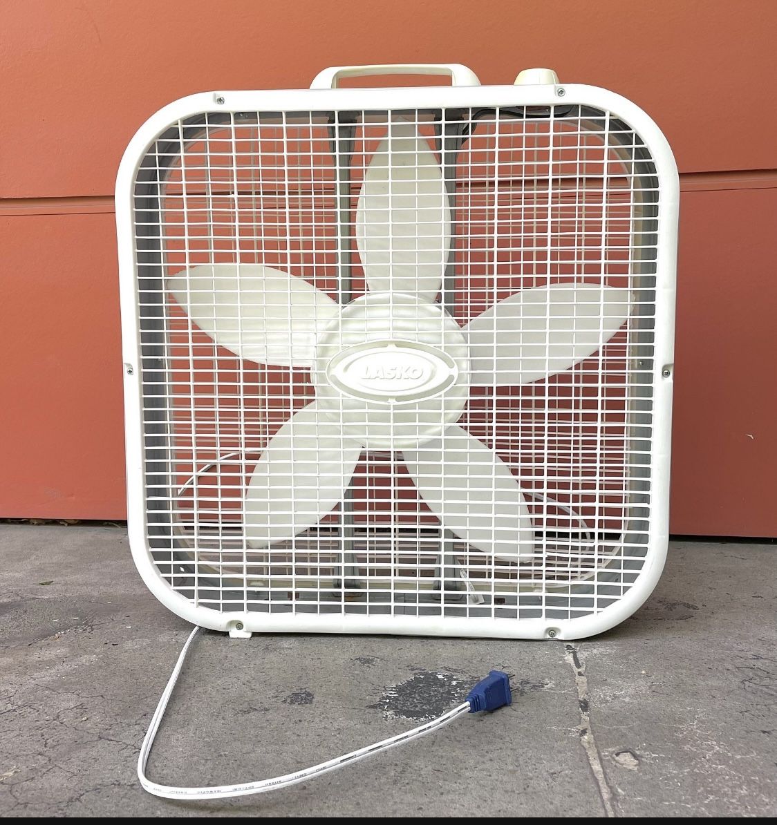 BOX FAN 20 inch LASKO FIRM PRICE IN EAGLE ROCK