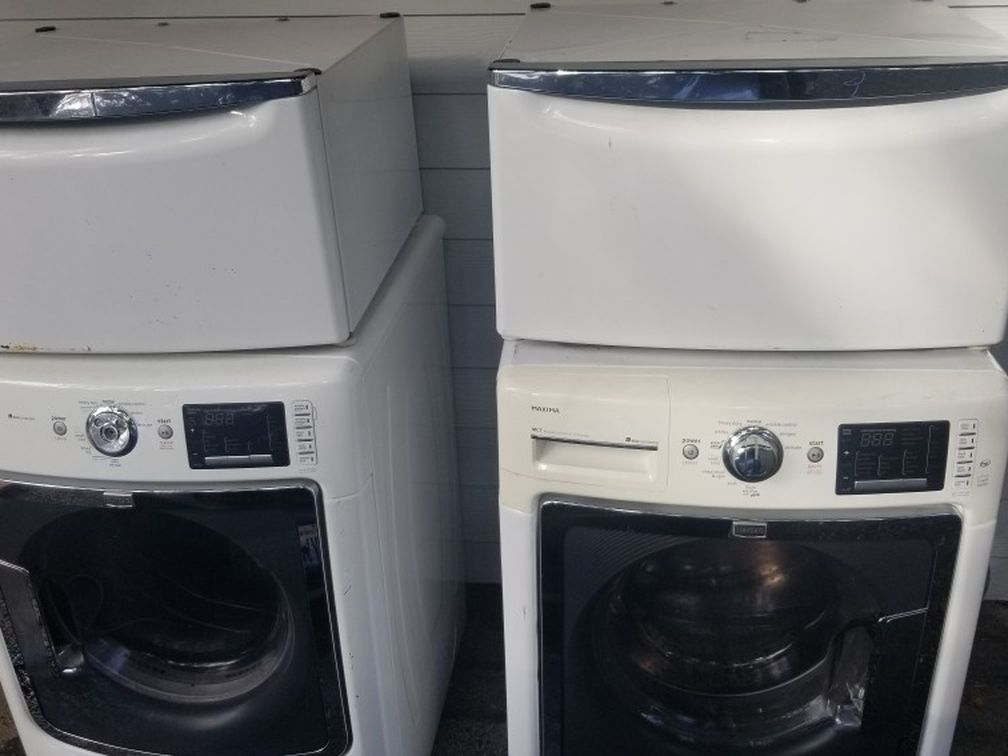Maytag Washer And Dryer With Pedestals