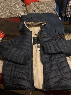 Hollister’s Puffer Collection XXL Brand New 