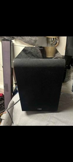 Yamaha musiccast sub nsw100sub 8inch