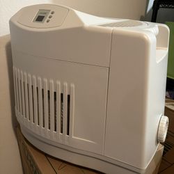 AirCare Evaporative Humidifier 