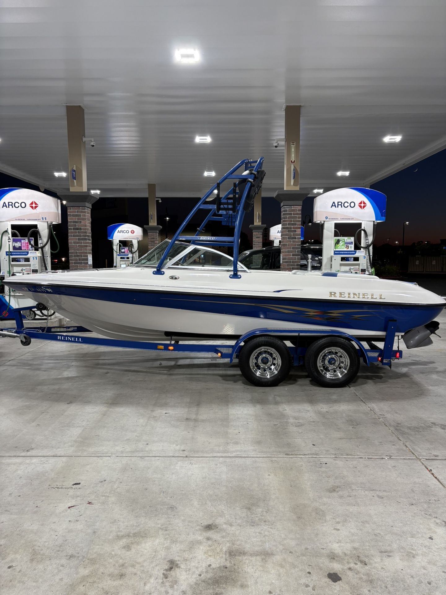 2003 Reinell 205