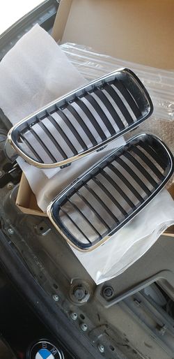 BMW GRILL