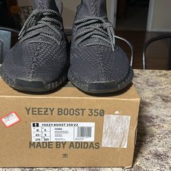 Men’s Yeezy 350 Boost V2 ‘Black Non-Reflective’