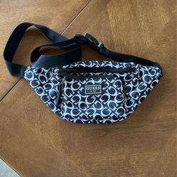 Guess Fanny Pack