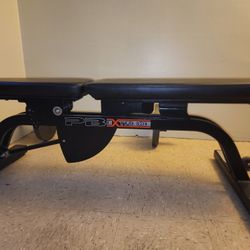 ADJUSTABLE WORKOUT BENCH