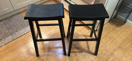 Pair of wooden black barstools