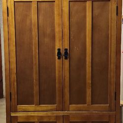 Entertainment Cabinet 