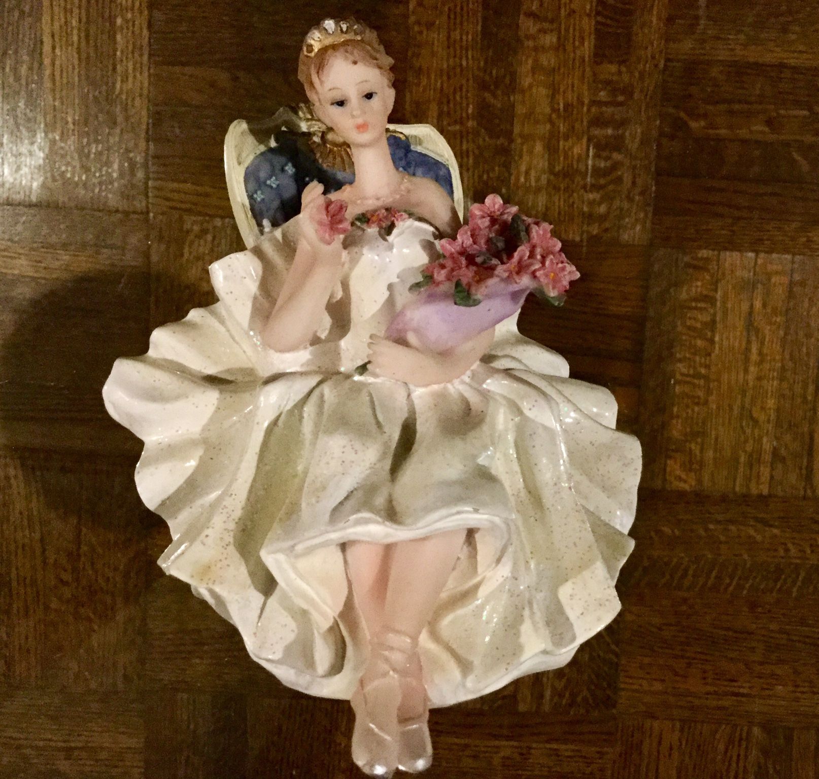 Ballerina Fiqurine. Local Pick Up Only. No Trades. Only Cash.