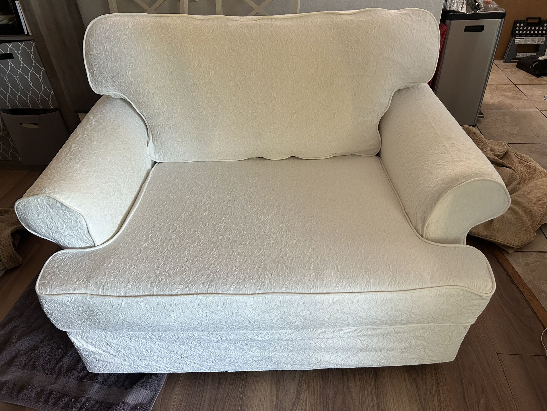 Couch/love Seat Combo Removable Covers