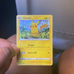 Pikachu Pokémon Card 