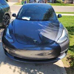 2021 Tesla Model 3 – Clean Title – Excellent Condition – 55k Miles