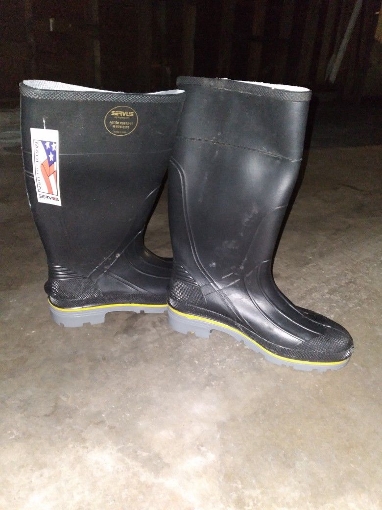 Black Work Boots/ Botas Para El Trabajo