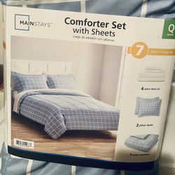 7pc Queen Comforter Set With Complete Sheet Set/ With Storage Bag