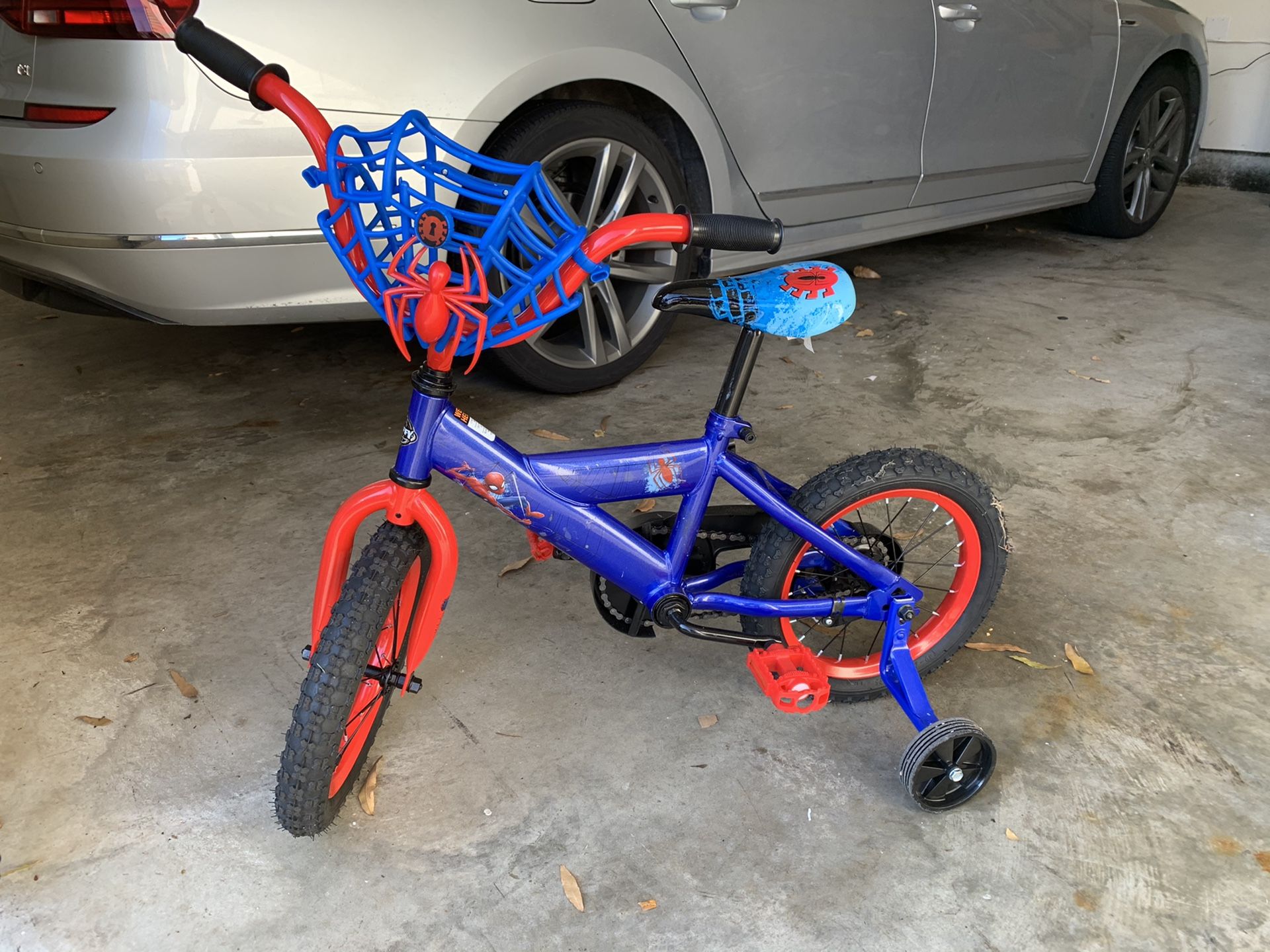 Huffy Spider-Man bike, good condition