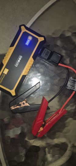 GOOLOO 4000a portable jump starter/power bank