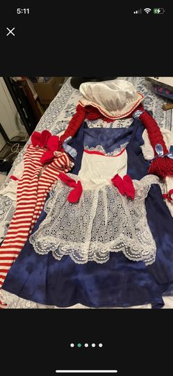 Costume