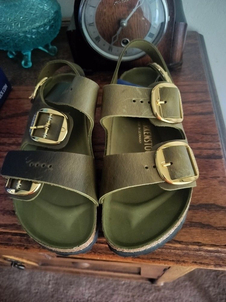 Birkenstocks Brand New 100 Size 38
