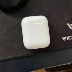 Apple AirPods 2nd Generation