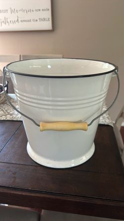 White metal bucket