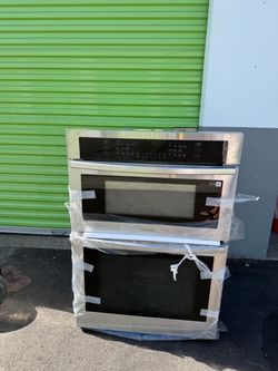 Wall oven with microwave NEW