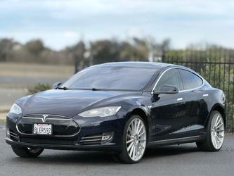 2013 Tesla Model S
