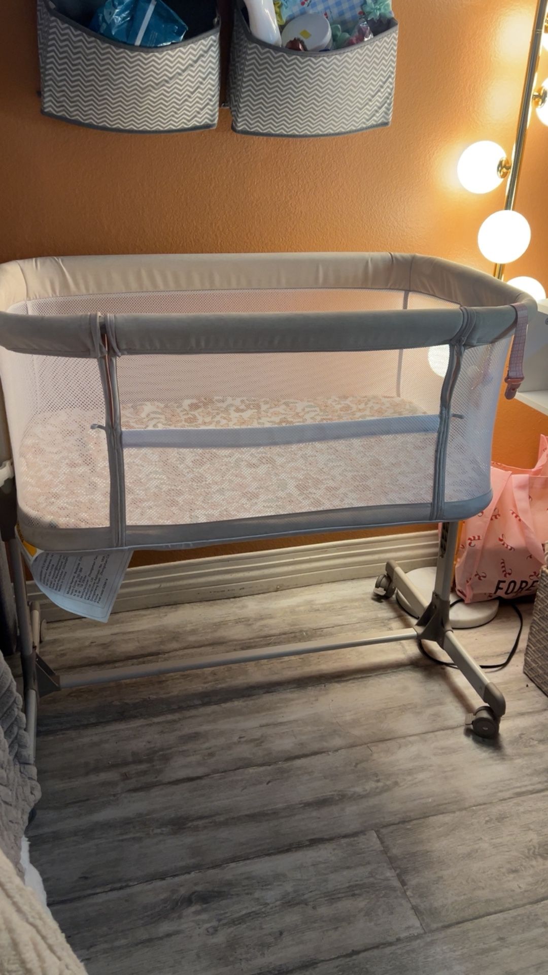 Bassinet(Baby Crib)