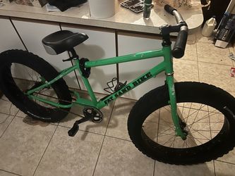 Big tire bike