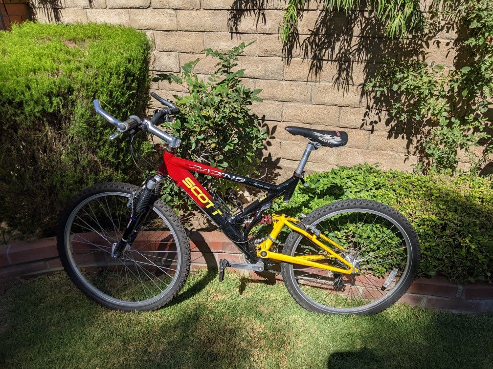 2001 Scott Vertigo Comp Racing Full Suspension Mtn. Bike