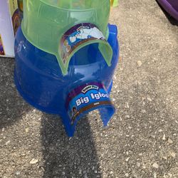 Hamster Igloos