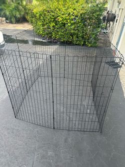 Dog playpen