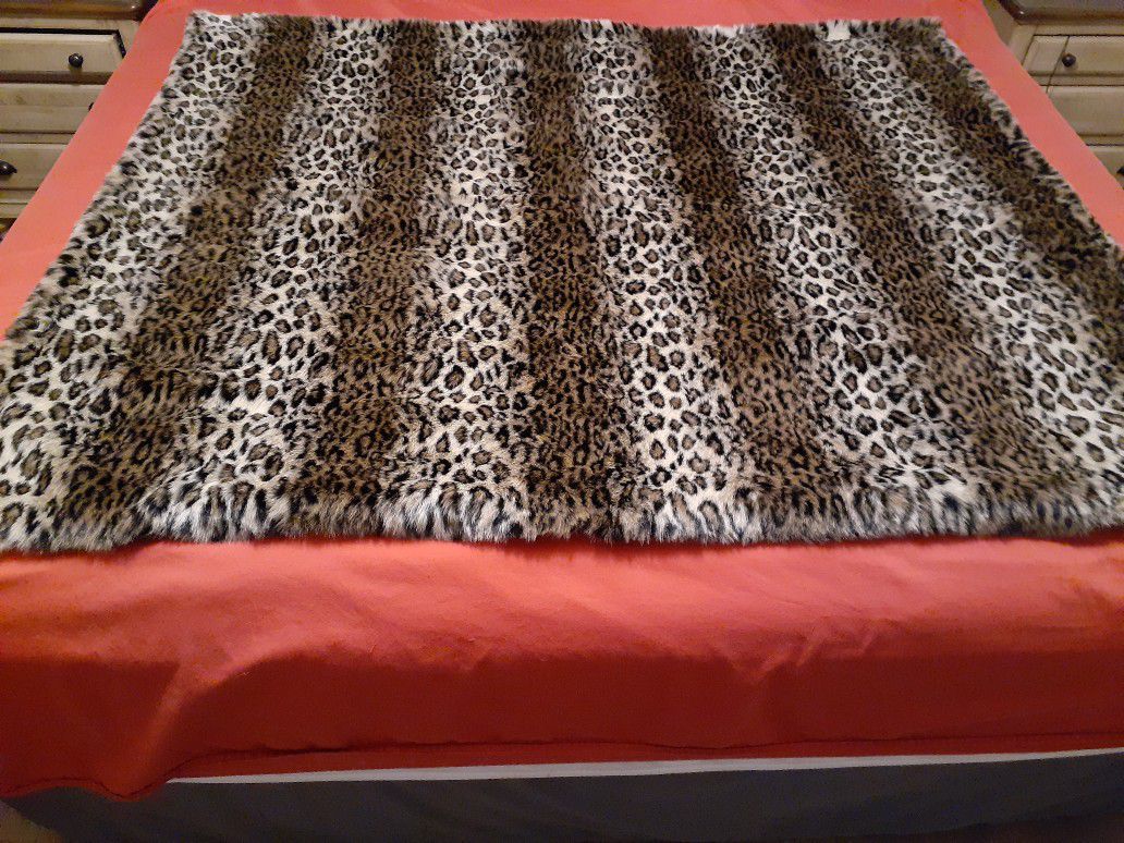 Leopard Print Faux Fur