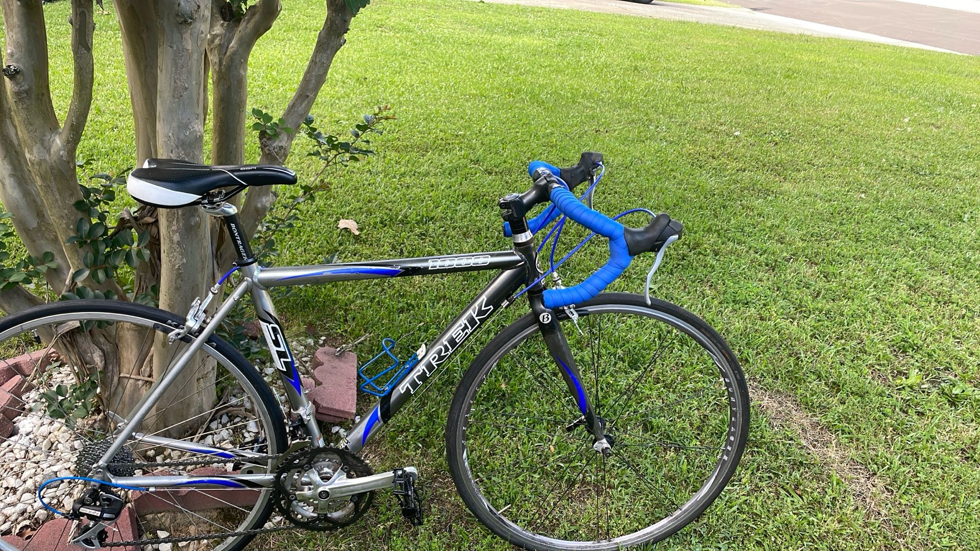 Trek 1000 Road Bike